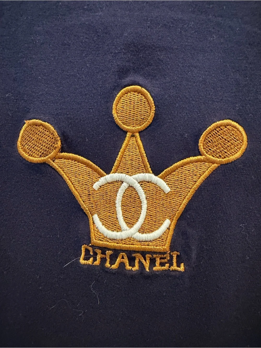 Chanel Crown Logo Navy Blue T-Shirt Size Small